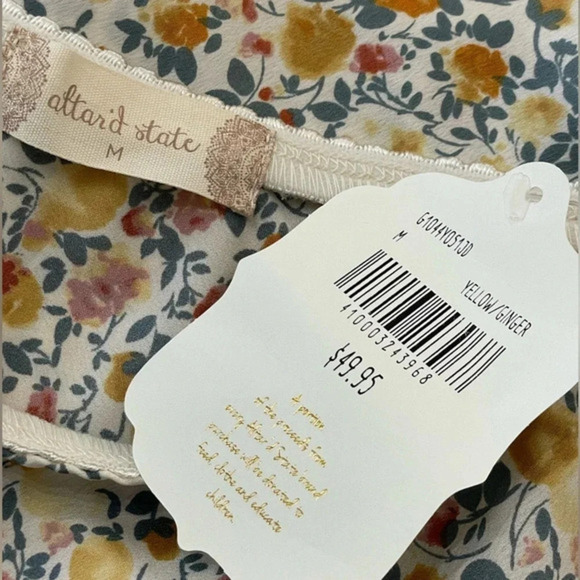 Floral Altar’d State‎ mini skater skirt - Picture 4 of 6